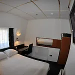 Budget Hotel Le Beau Rivage
